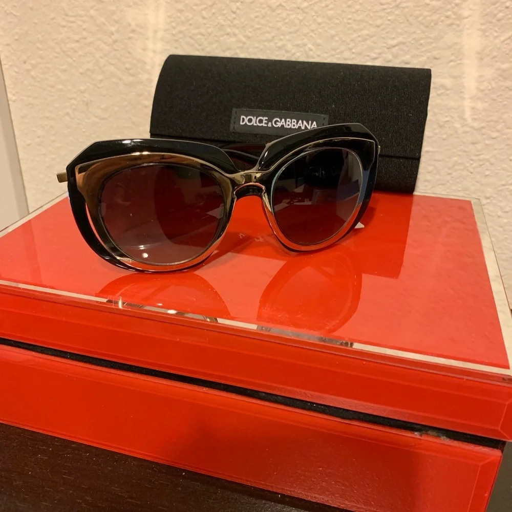 Dolce Gabbana Sunglasse New With Tags - Picture 4 of 8
